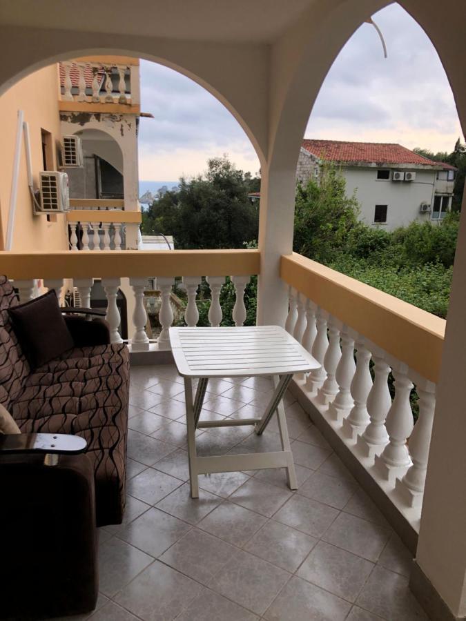 Apartmani Lime Petrovac Eksteriør billede