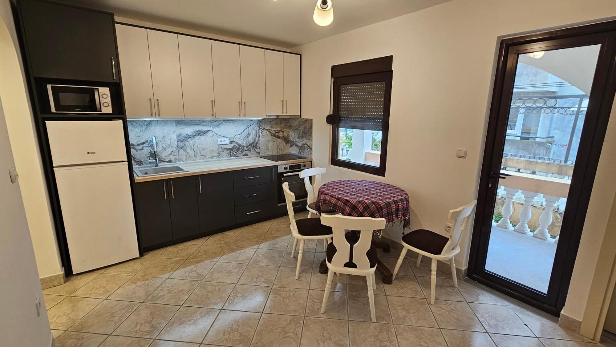 Apartmani Lime Petrovac Eksteriør billede